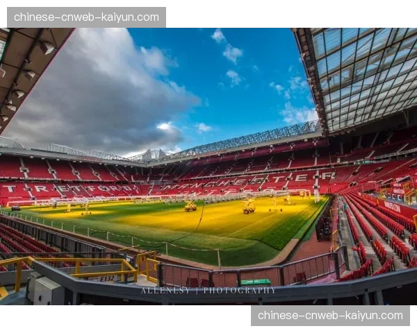 为满足4K-8K HDR转播标准,英超要求各主场在夏窗完成照明系统升级 为满足4K-8K HDR转播标准,英超要求各主场在夏窗完成照明系统升级