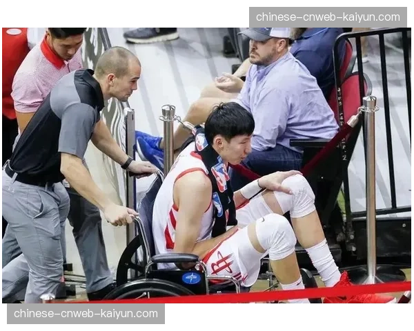 多名球员带伤作战，季后赛前各队医疗团队压力增大